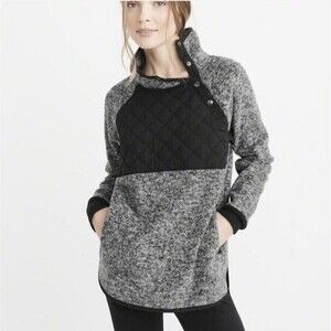 Abercrombie & Fitch Women’s Size XS Quilted Fleece Pullover Snap Neck Gray Black